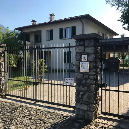 La Casa Dei Limoni Апартаменты Лено